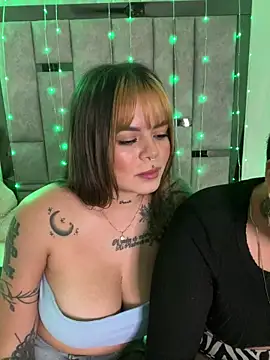 Chat +18 de Ivana__Rivera ao vivo