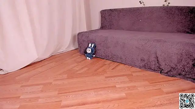 emmelieflorence Adlı Modelin Canlı XXX Sohbeti