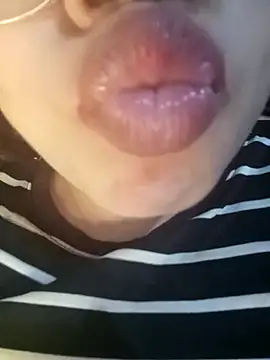 دردشة Diamily الجنسية المباشرة