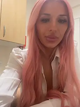 XXX chat uživo modela Valentinexxxx