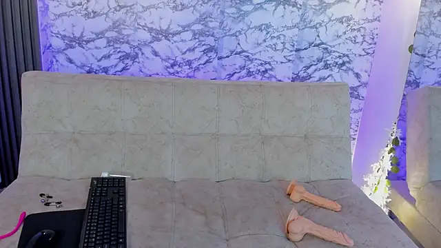 soffi_joness23's Live XXX Chat