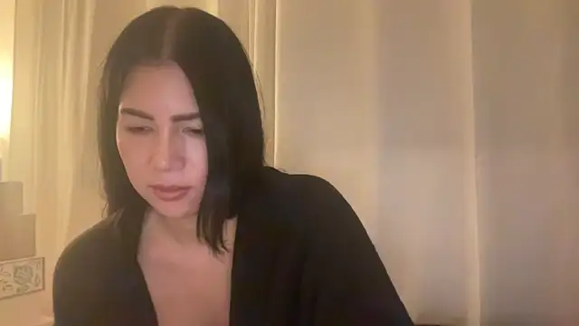 دردشة ClaireBree الجنسية المباشرة