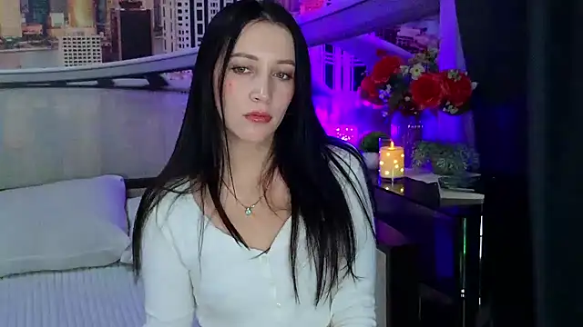 MonicaSweetx: онлайн-секс-чат