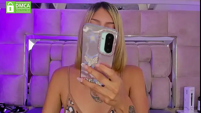 daniiela_beteche777: онлайн-секс-чат