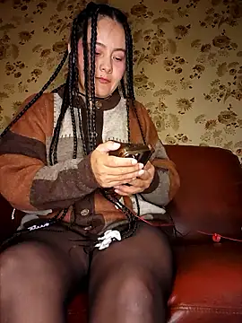 bellapaty Adlı Modelin Canlı XXX Sohbeti