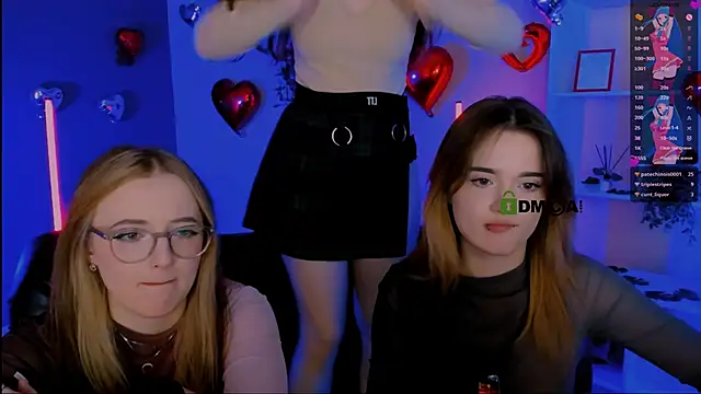 liana_kisses: απευθ είας συνομιλία ΧΧΧ