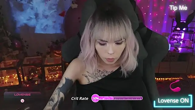 XXX chat uživo modela Kerry_Kirk