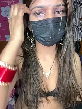 CUTI-NAINAのウェブカメラショー