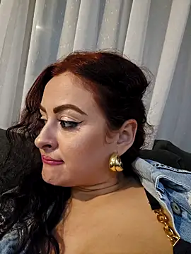 WatchTheQUEEnConQuer88 লাইভ XXX চ্যাট