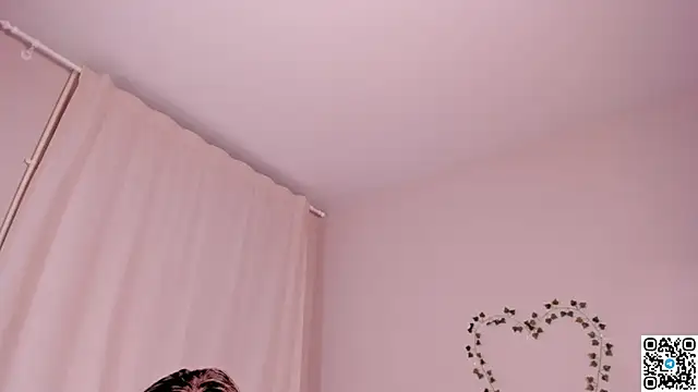 emmelieflorence live XXX chat