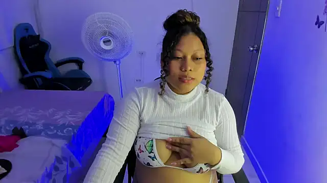 Lunastar02 Live XXX-Chat