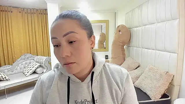 gaby_trent 现场XXX聊天