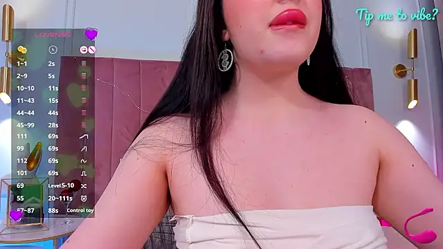 Mayzzie Chat XXX in diretta