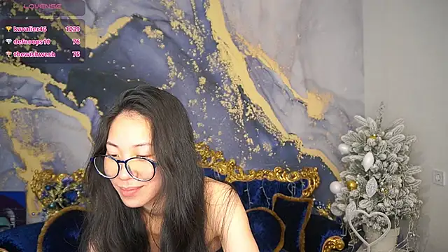 Yen_Star Chat XXX in diretta