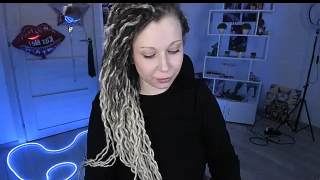 Chat XXX en directo de HoneySallyMoore