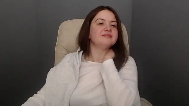 Chat XXX en directo de MavkaCute