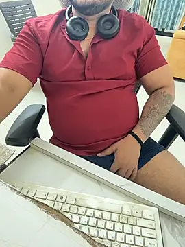 FlirtyxBoy Chat XXX in diretta