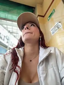 Chat XXX ao vivo de ariiel_