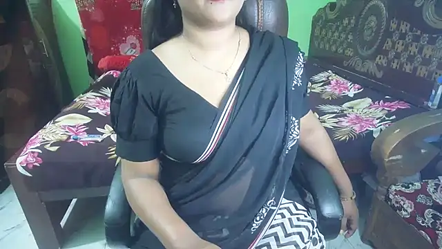 BengaliQueenStar 现场XXX聊天