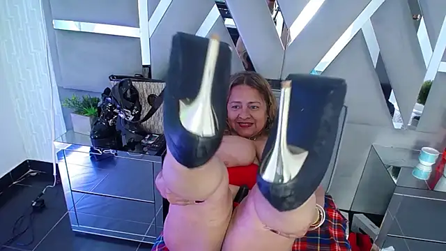 MonzerratBoyer – Live XXX-chat