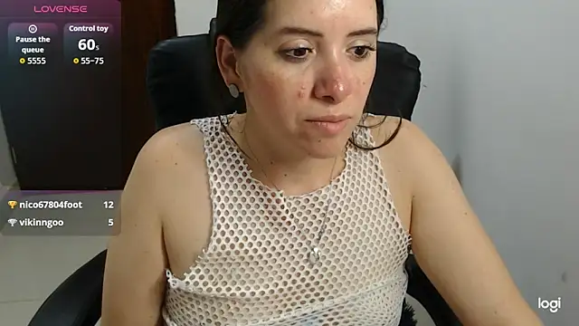 spicey_latina 现场XXX聊天