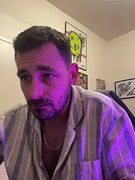 defbond420 Pertunjukan Webcam