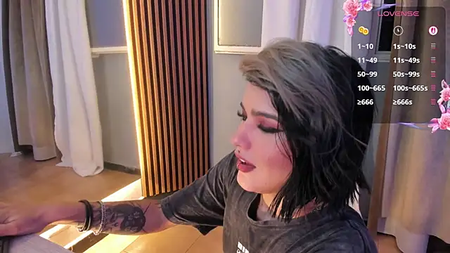 La_Diabla_111_n Live XXX chat