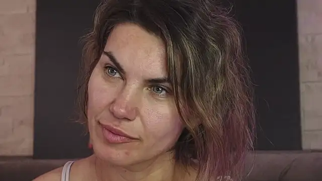 FeliciaKrigeのライブXXXチャット