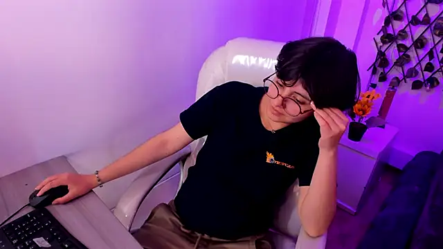 XXX chat uživo modela Nathaly_ds