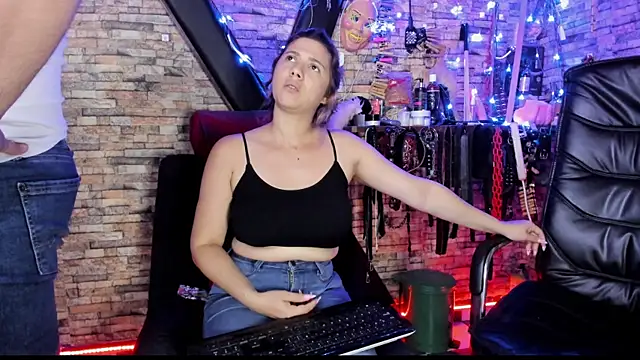 Chat +18 de Liltildeman_moon ao vivo