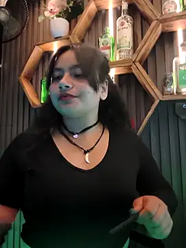 XXX chat uživo modela Yaya_watson