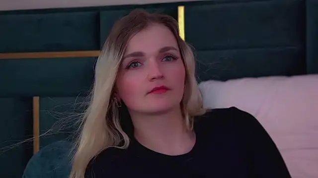 XXX chat uživo modela AnnyRaii