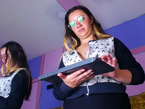 Alaiia___ Live XXX Chat