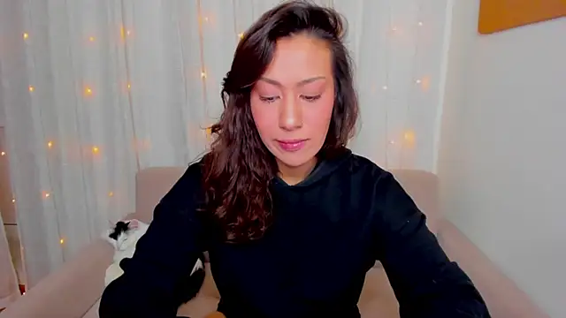 XXX chat uživo modela FieryHeart