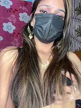 CUTI-NAINA's Live XXX Chat