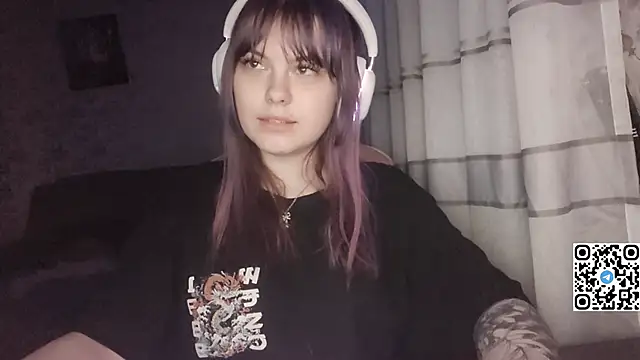 KristiBloom 라이브 XXX 채팅