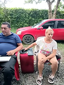 hotandfierylatinos2023 Adlı Modelin Canlı XXX Sohbeti