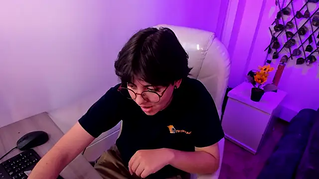 Chatroom XXX en direct de Nathaly_ds