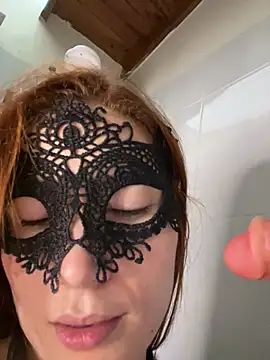 دردشة Miacarry الجنسية المباشرة