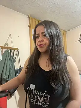 latinfemale's Live XXX Chat