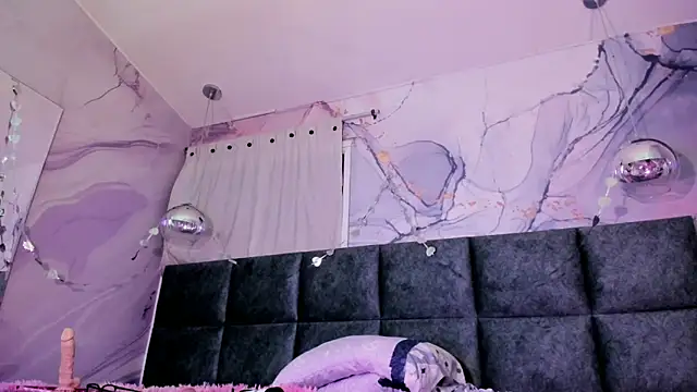 XXX chat uživo modela AntonellaRossi