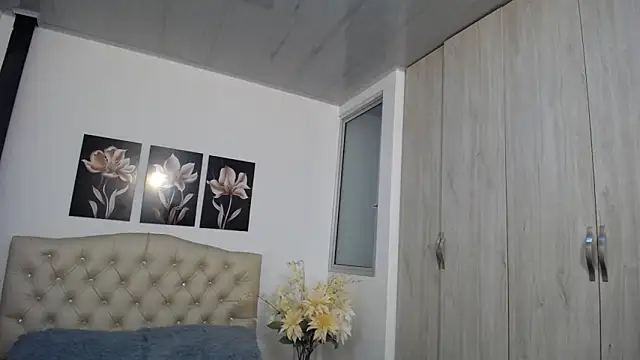 Chat XXX ao vivo de pinky_f00x