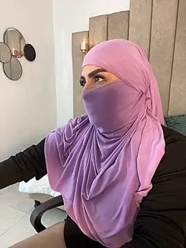 rashaaa_ live XXX chat