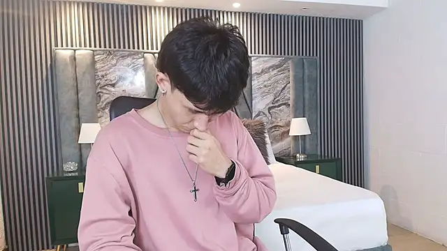 Michael_blue Adlı Modelin Canlı XXX Sohbeti