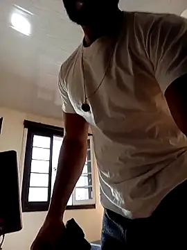 Dante_Knox Adlı Modelin Canlı XXX Sohbeti