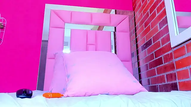 Baby_doll_XOXO লাইভ XXX চ্যাট