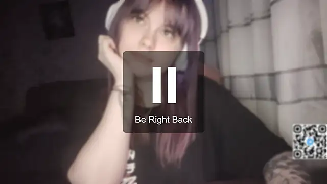 Chat +18 de KristiBloom ao vivo