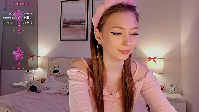 diana_nier élő XXX-chatje