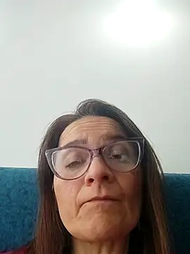 Dannial51 Adlı Modelin Canlı XXX Sohbeti