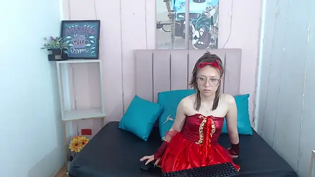 casandraroberthrs707 – Naživo XXX chat